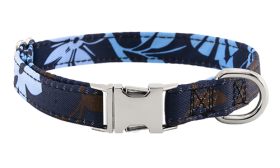 Floral-patterned blue dog collar with metal buckle for dog name engraving, 27 - 40cm in length and 1.5cm wide, with D-ring.